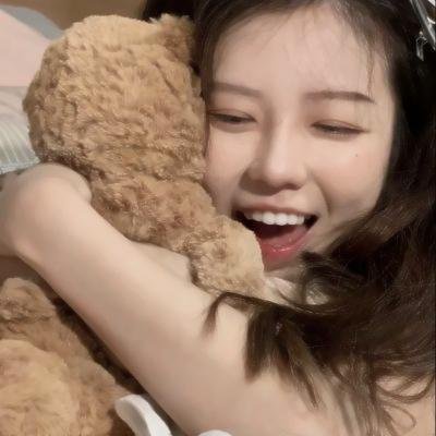 窥探者 封面